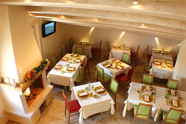 restaurant castelluccio il fienile